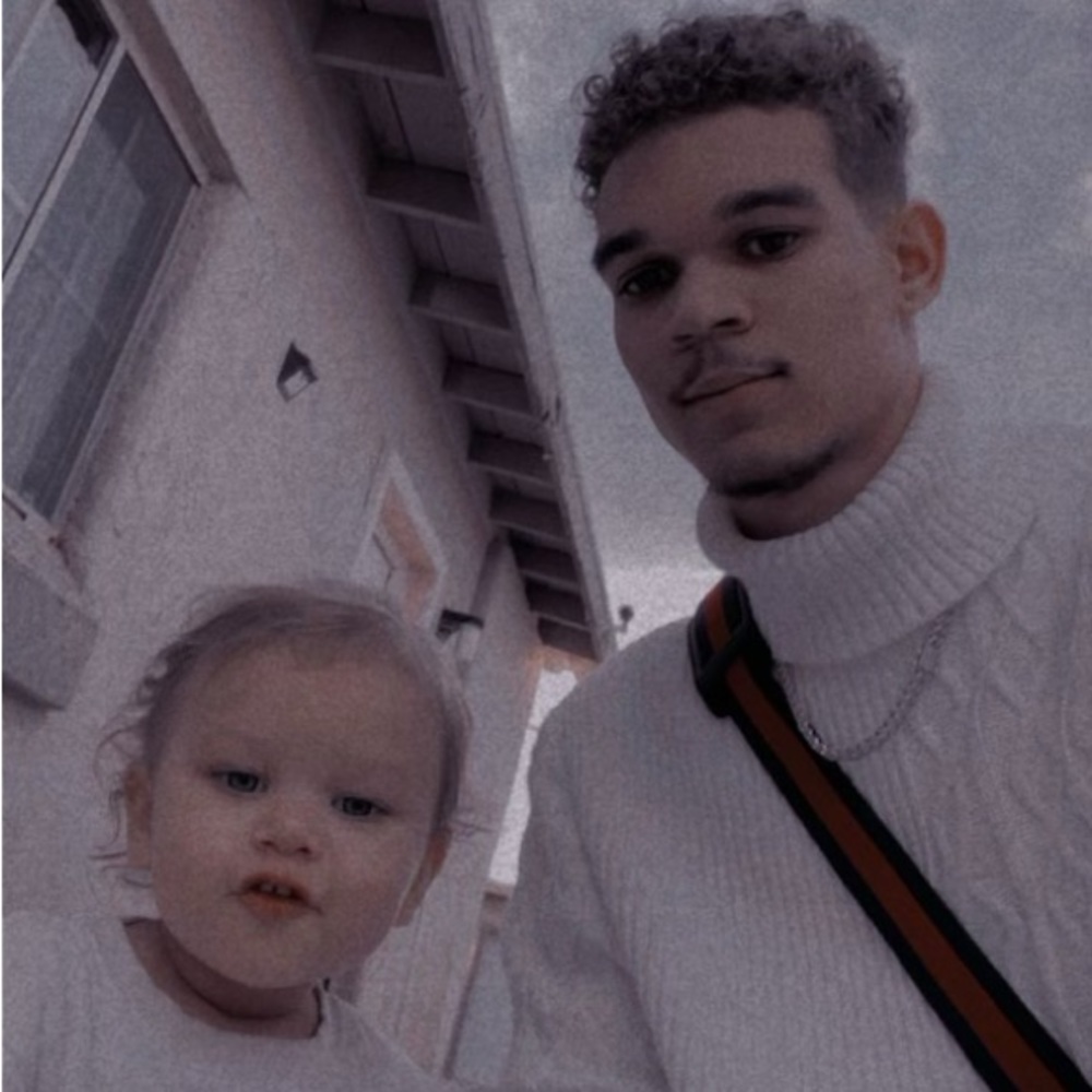 Meet your Posher, Deanna - Picture 3 of 15